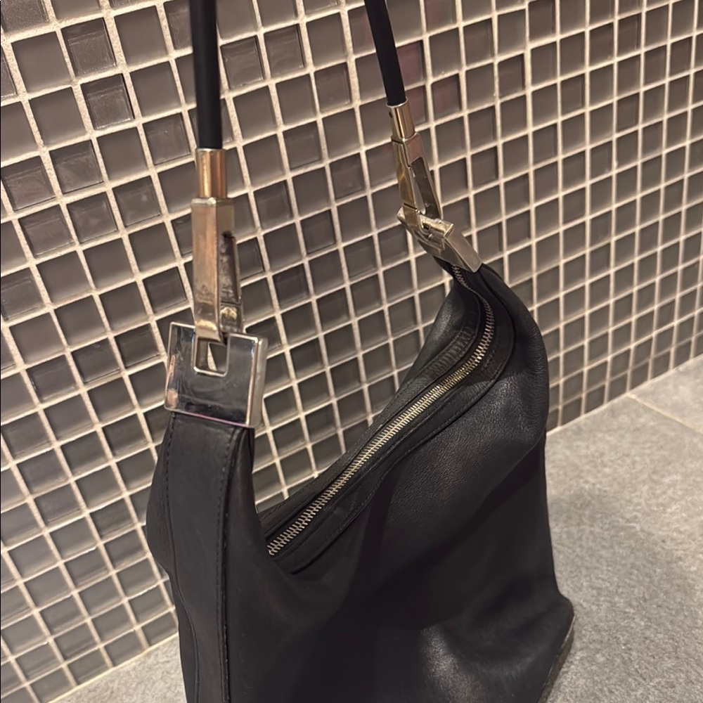 ✨ Authentic Gucci Tom Ford–Era Small Leather Hobo Bag (1997–1999) ✨ - Picture 6 of 17